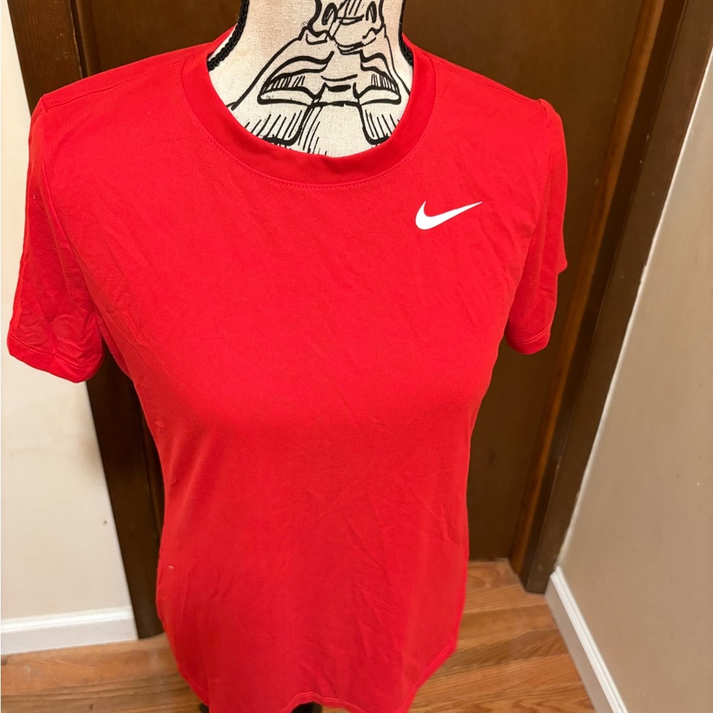 Nike Red Short Sleeve Tee, NWT
